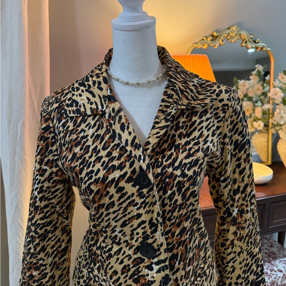 Worthington Leopard Print Coat with Black Lining - Picture 2 of 5
